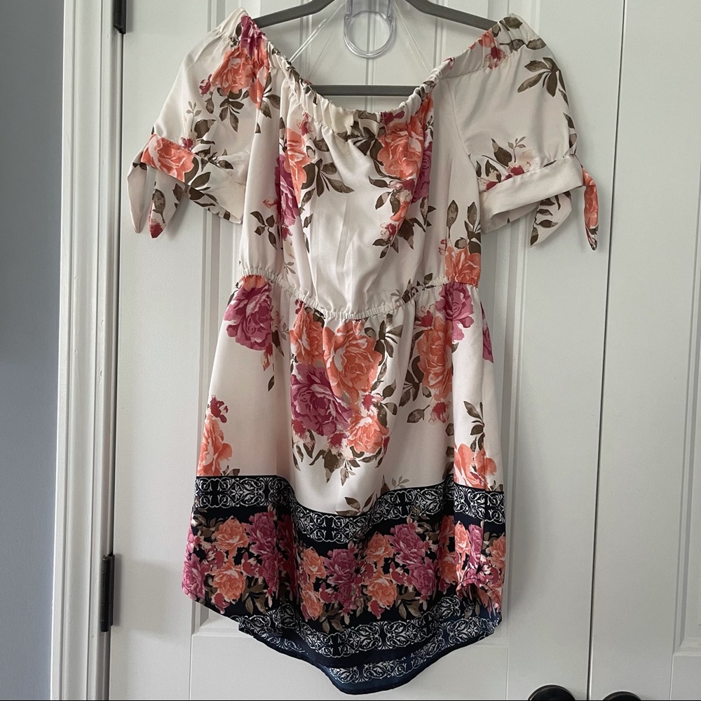 Hint of Blush Floral Print Dress